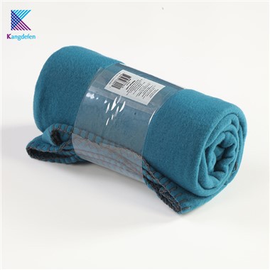 Újrahasznosított Rpet takaró logóval